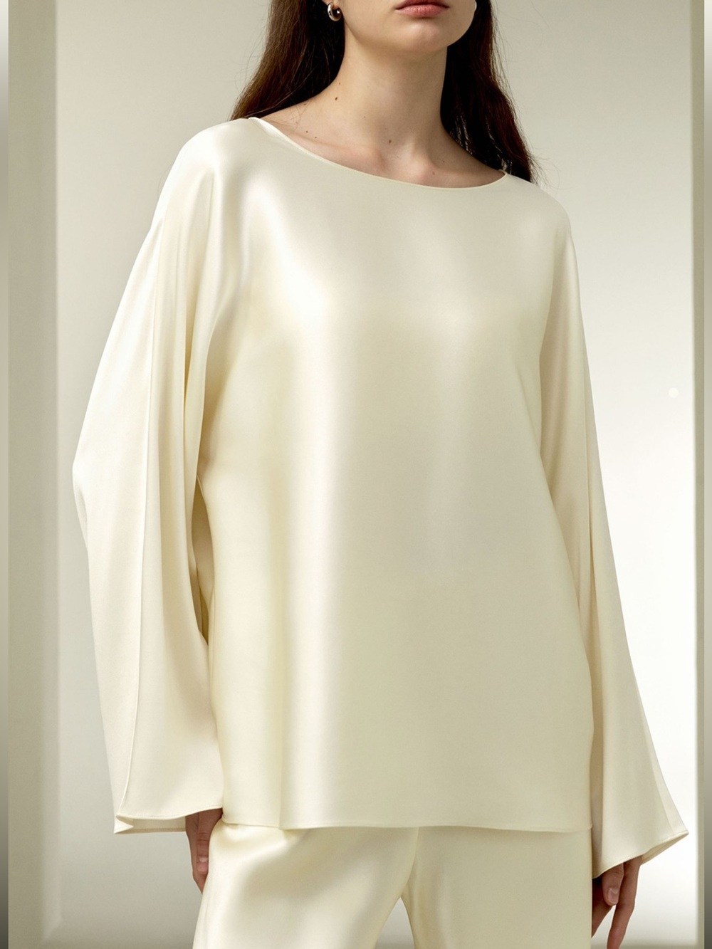 Lilysilk Silk Charmeuse Crewneck Blouse